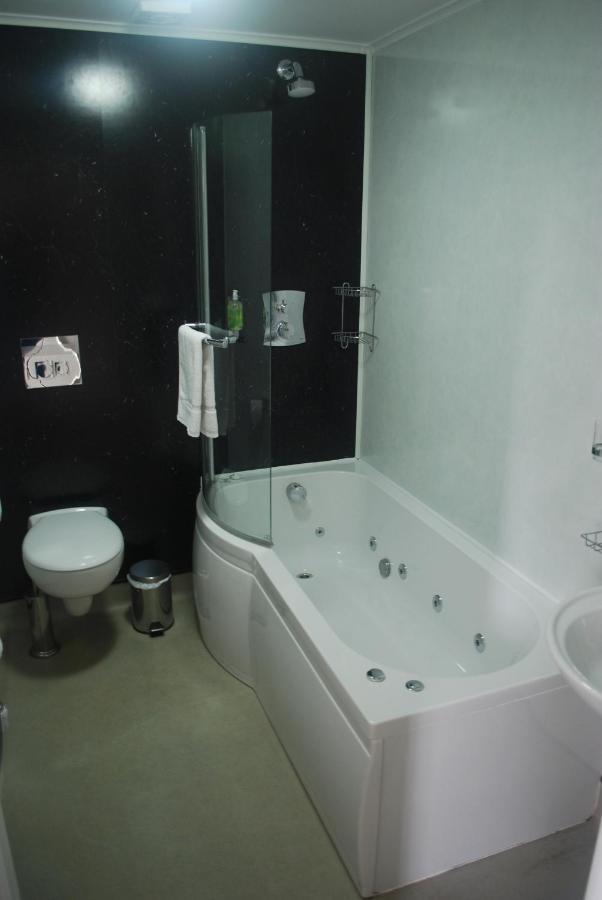 The Radnorshire Arms Hotel Presteigne Екстер'єр фото